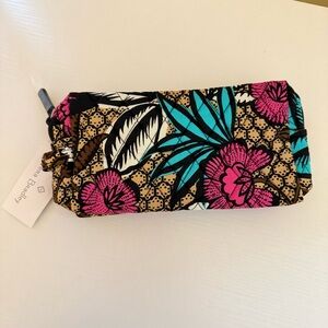 Vera Bradley Canyon Road Medium Cosmetic NWT